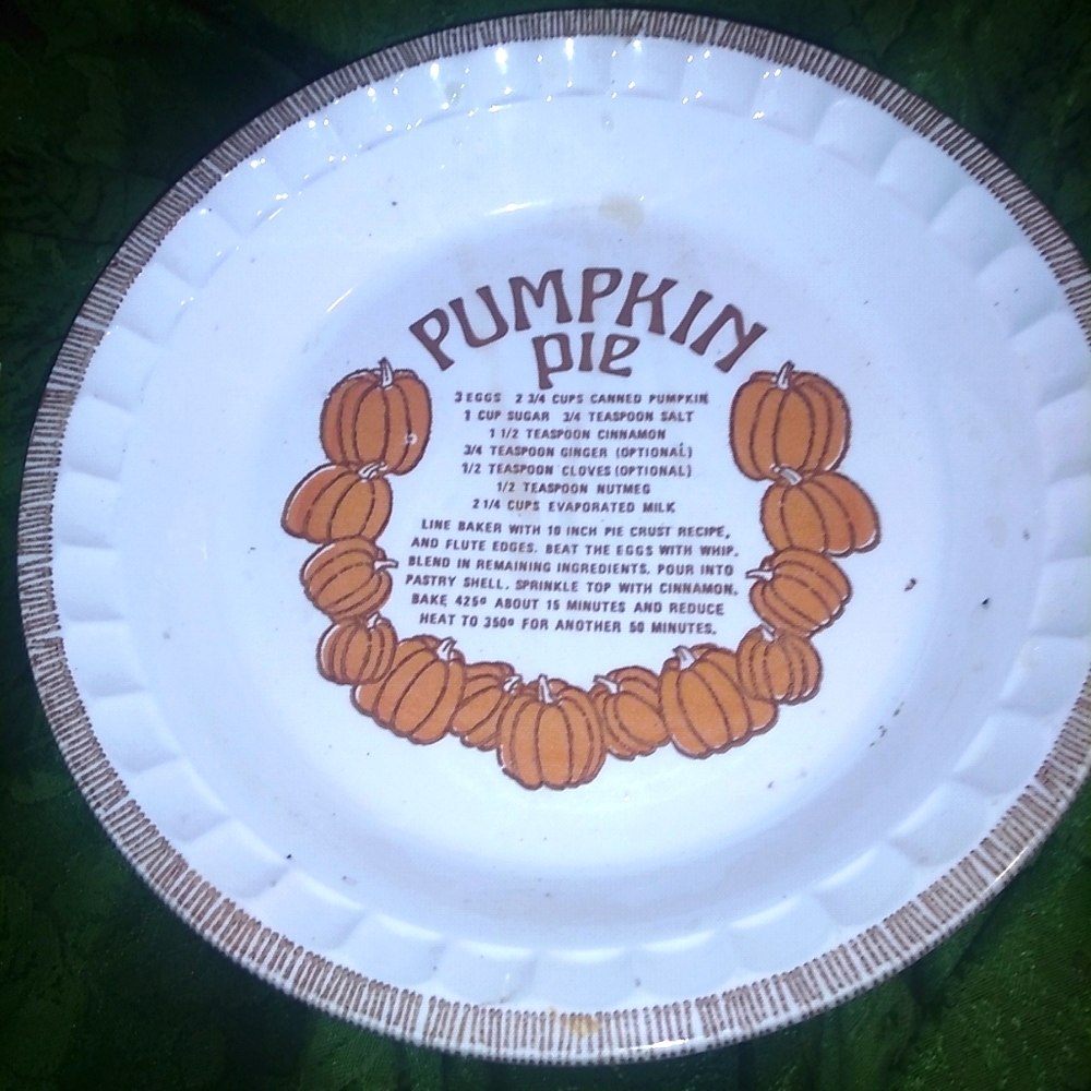 Vintage Pumpkin pie baking dish